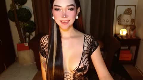 thea_whong online show from 03-28-26, 04:01