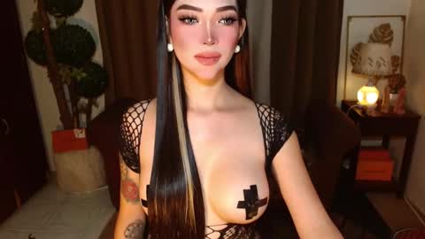 thea_whong online show from 03-29-26, 02:00