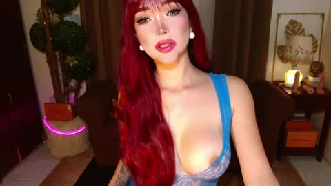 thea_whong online show from 05-01-26, 02:16