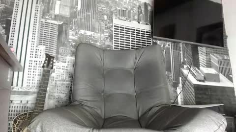 Miguel Angel online show from 12-20-24, 04:09