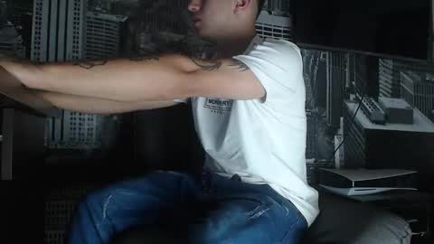 Miguel Angel online show from 01-02-25, 05:35
