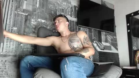 Miguel Angel online show from 01-12-25, 07:00