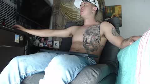 Miguel Angel online show from 01-24-25, 06:24