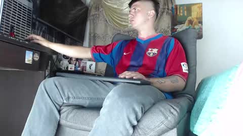 Miguel Angel online show from 01-26-25, 03:59