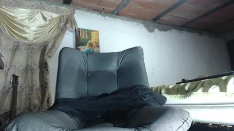 Miguel Angel online show from 02-19-25, 07:17