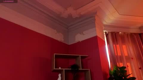 Snapshot of thebbylu chatting on 03-15-26, 12:44 Lucy online show from 03-15-26, 12:44