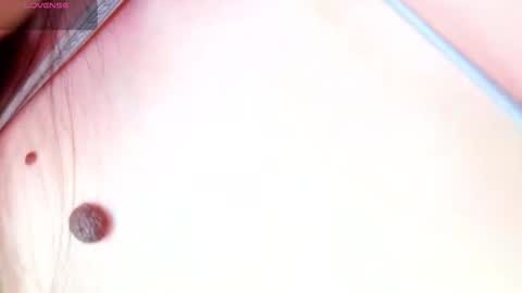 Snapshot of thebbylu chatting on 03-20-26, 02:11 Lucy online show from 03-20-26, 02:11