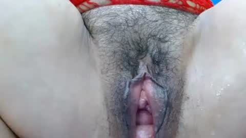 Snapshot of thebestpussyhairy chatting on 02-26-25, 08:48 Karla online show from 02-26-25, 08:48