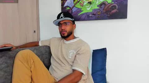 theblack_frank online show from 12-04-25, 01:31