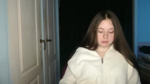 Snapshot of theblackdiamond194588 chatting on 04-01-26, 04:37 raissa online show from 04-01-26, 04:37