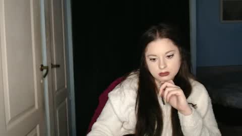 Snapshot of theblackdiamond194588 chatting on 04-14-26, 06:36 raissa online show from 04-14-26, 06:36