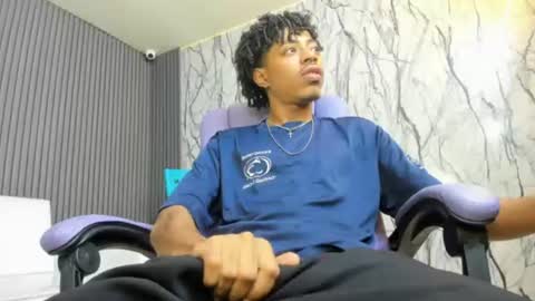 Snapshot of theblackflavor chatting on 07-18-26, 01:48 Flavor online show from 07-18-26, 01:48