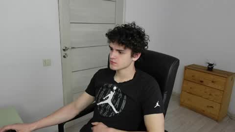 Thebrad H online show from 05-10-26, 07:02