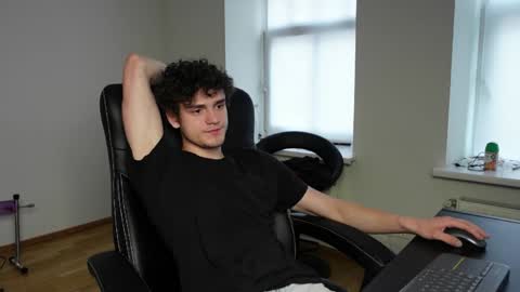 Thebrad H online show from 05-20-26, 04:35