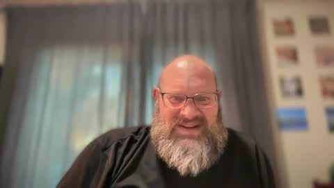 Snapshot of thebullman1975 chatting on 01-30-25, 12:50 thebullman1975 online show from 01-30-25, 12:50