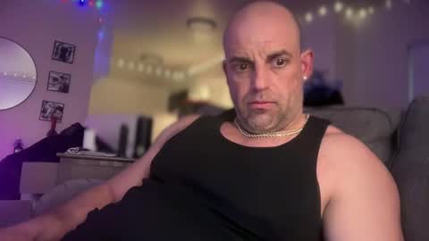 Snapshot of thebuzz777 chatting on 01-06-25, 10:35 theBuzz777 online show from 01-06-25, 10:35