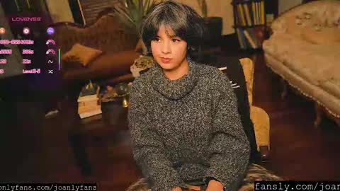 Snapshot of thecamwoman chatting on 12-16-25, 09:20 Joan online show from 12-16-25, 09:20