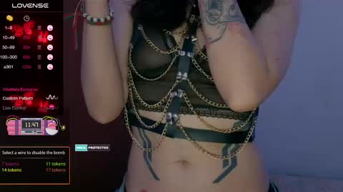 Paulette online show from 09-26-25, 04:49