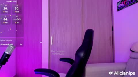 Alicia Alikath  online show from 01-16-26, 01:26