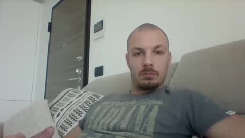 Snapshot of thecrazypenis chatting on 12-14-24, 01:05 Italian Cock online show from 12-14-24, 01:05