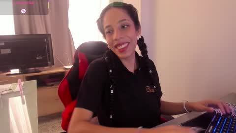 Keiko  online show from 09-10-25, 01:33