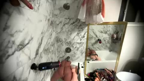 Thedirtierthebetterass online show from 06-30-26, 03:07