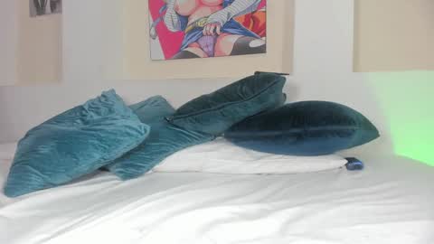 Snapshot of thedol1 chatting on 12-21-24, 08:39 Thedol1 online show from 12-21-24, 08:39