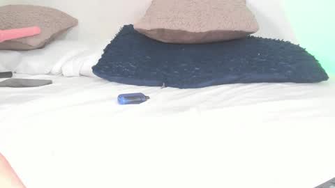 Snapshot of thedol1 chatting on 01-03-25, 11:14 Thedol1 online show from 01-03-25, 11:14