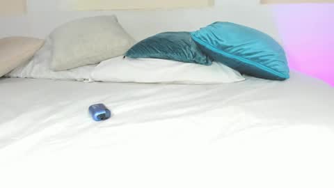 Snapshot of thedol1 chatting on 01-12-25, 05:24 Thedol1 online show from 01-12-25, 05:24