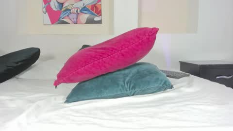 Thedol1 online show from 11-26-25, 08:21