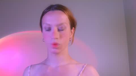 Yolanda online show from 12-15-24, 04:37