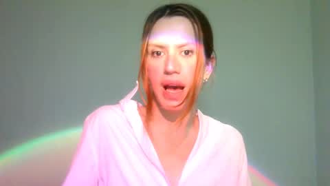 Yolanda online show from 02-21-25, 06:37