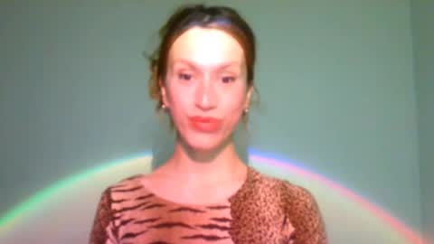 Yolanda online show from 02-24-25, 06:47