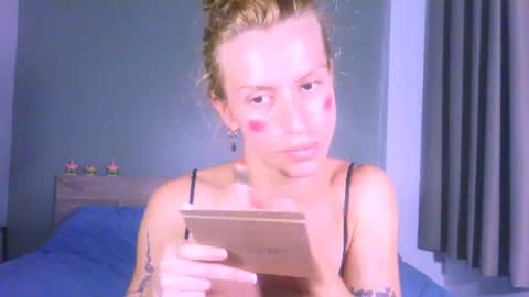Yolanda online show from 06-16-26, 04:26