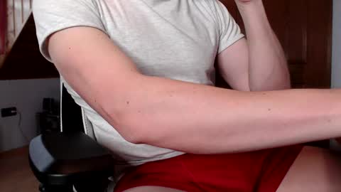 Snapshot of thedome372 chatting on 02-13-25, 09:09 thedome372 online show from 02-13-25, 09:09