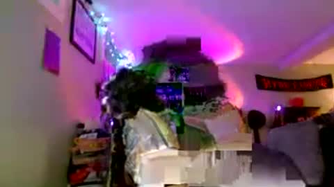 Snapshot of theeking_venus chatting on 06-24-26, 02:32 KIng Venus online show from 06-24-26, 02:32