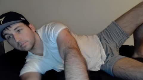 Theetwohander online show from 12-27-24, 01:22