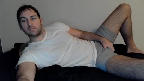 Theetwohander online show from 12-30-24, 08:21