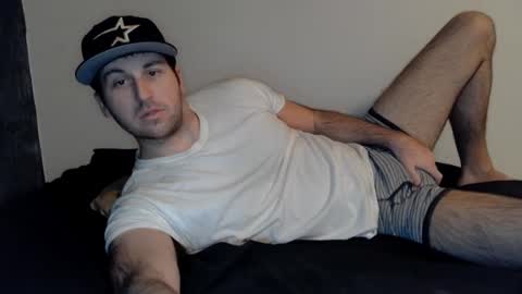 Theetwohander online show from 01-19-25, 12:28