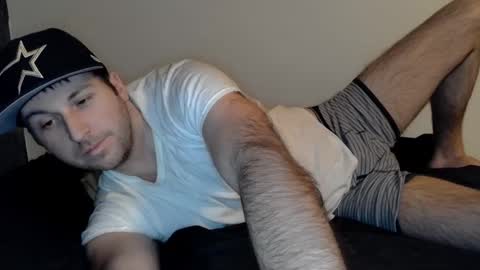 Theetwohander online show from 01-24-25, 02:28
