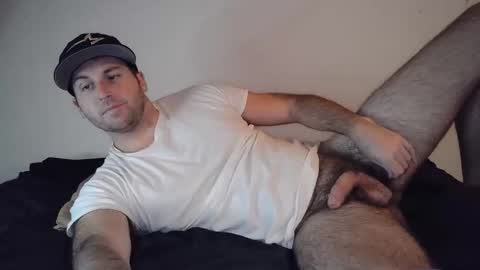 Theetwohander online show from 11-20-25, 01:28