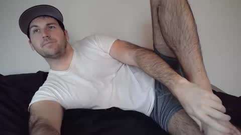 Snapshot of theetwohander chatting on 02-11-26, 08:03 Theetwohander online show from 02-11-26, 08:03