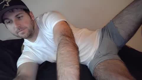 Snapshot of theetwohander chatting on 02-17-26, 02:52 Theetwohander online show from 02-17-26, 02:52