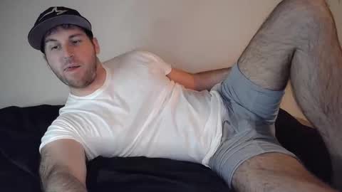 Snapshot of theetwohander chatting on 03-08-26, 04:27 Theetwohander online show from 03-08-26, 04:27