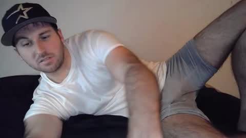 Snapshot of theetwohander chatting on 03-14-26, 12:39 Theetwohander online show from 03-14-26, 12:39