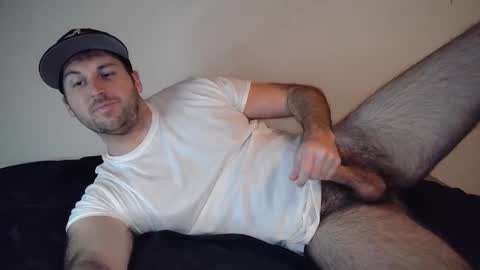 Snapshot of theetwohander chatting on 03-15-26, 02:28 Theetwohander online show from 03-15-26, 02:28