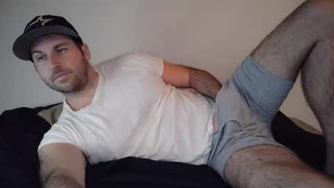 Snapshot of theetwohander chatting on 04-04-26, 01:41 Theetwohander online show from 04-04-26, 01:41