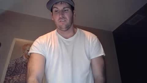 Snapshot of theetwohander chatting on 04-15-26, 03:13 Theetwohander online show from 04-15-26, 03:13