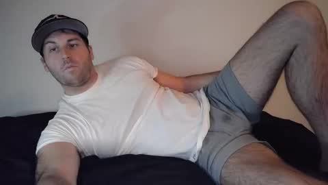 Snapshot of theetwohander chatting on 04-23-26, 02:46 Theetwohander online show from 04-23-26, 02:46