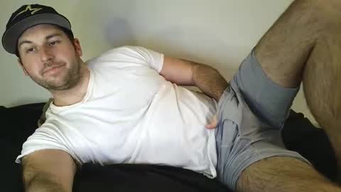 Snapshot of theetwohander chatting on 05-09-26, 02:50 Theetwohander online show from 05-09-26, 02:50